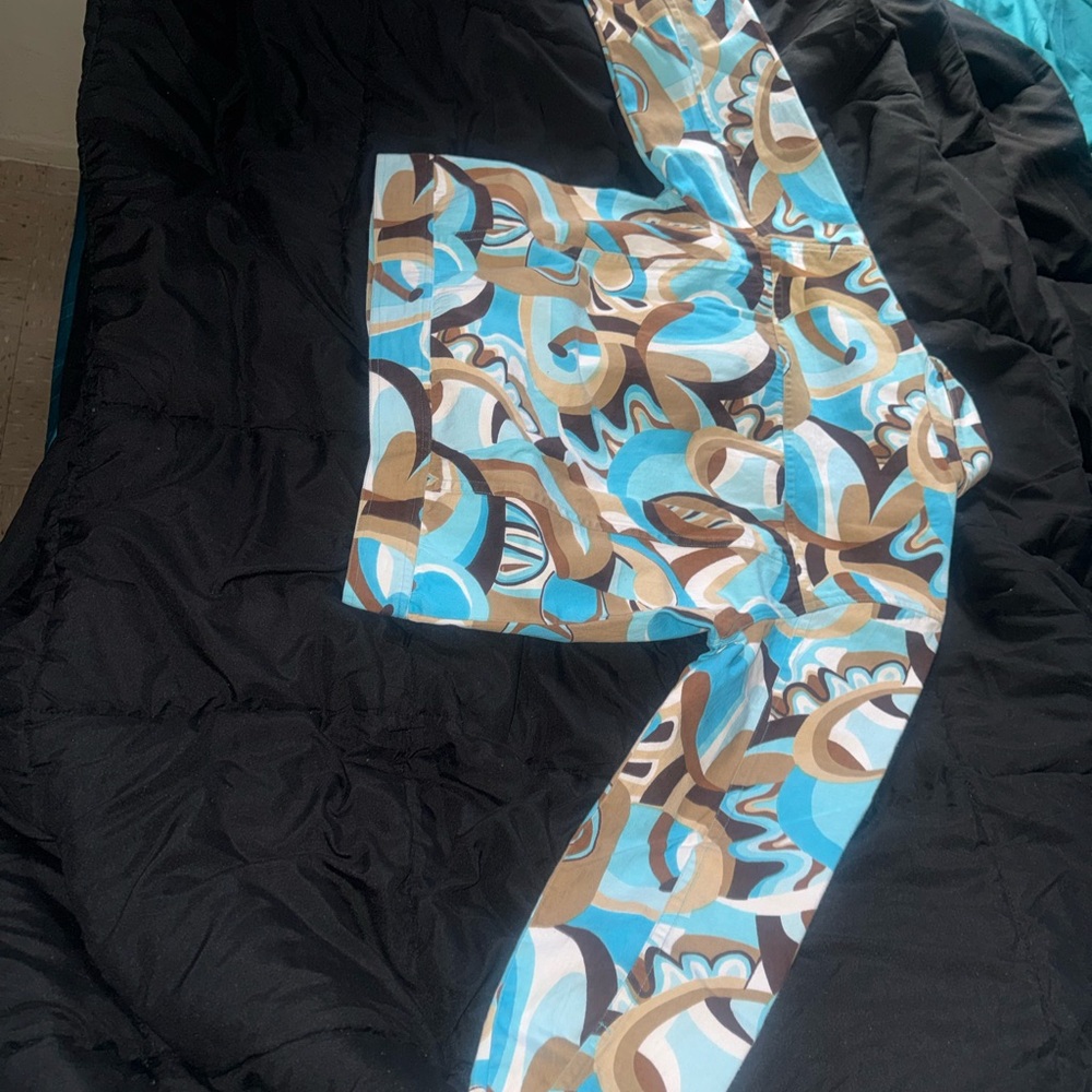 Stylish Women's Patterned Jean Jacket - image 5